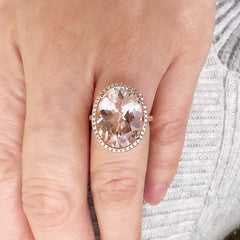 stunning oval one of a kind morganite ring in rose gold